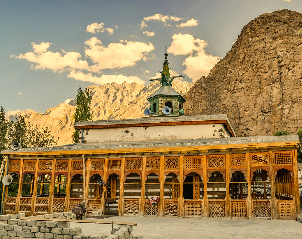 Read more about the article Chaqchan Mosque, Khaplu, Gilgit