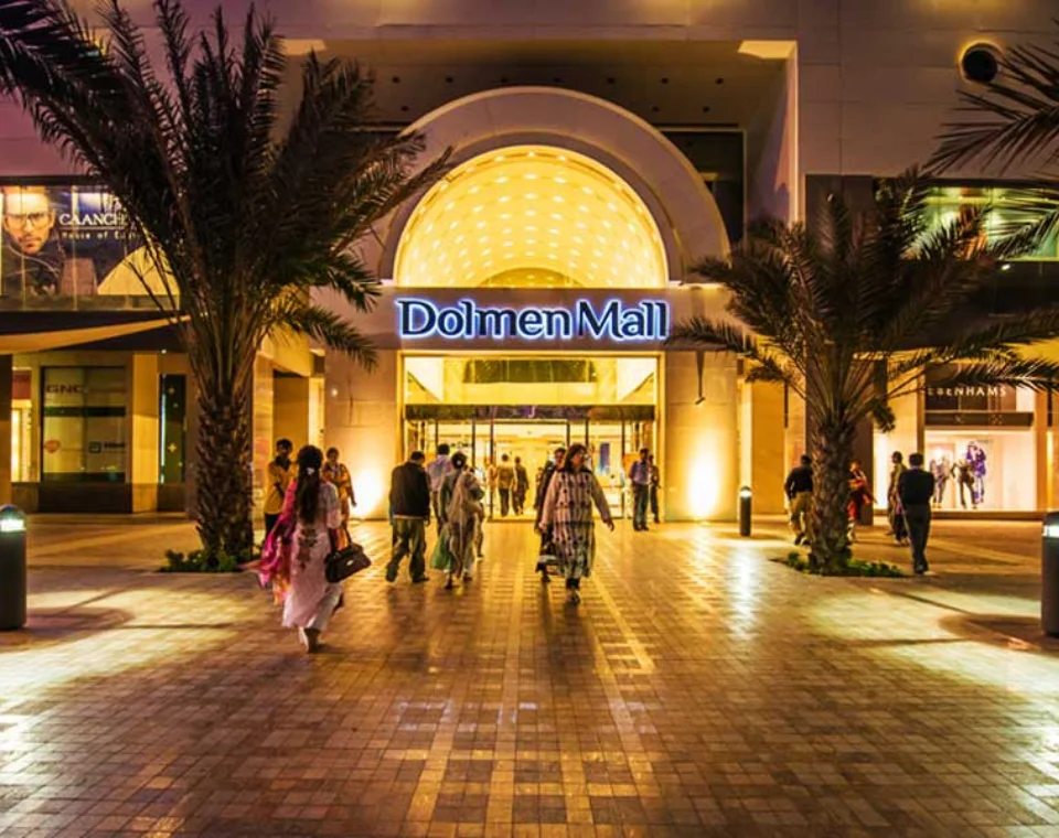 You are currently viewing Dolmen Mall Clifton, Karachi