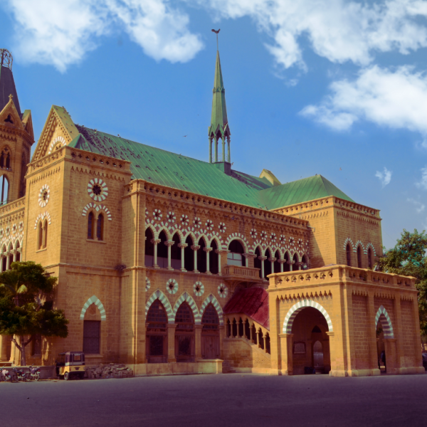 Read more about the article Frere Hall, Karachi