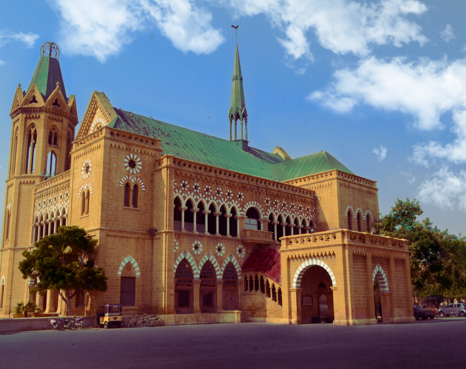 You are currently viewing Frere Hall, Karachi