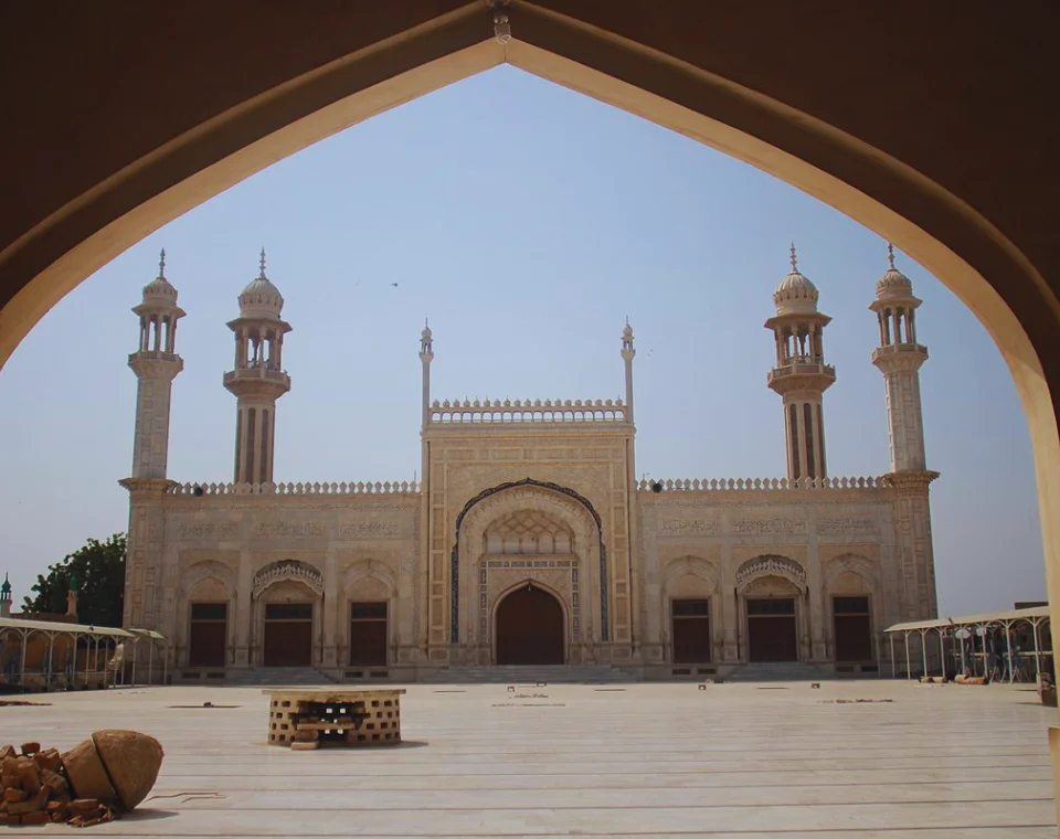 You are currently viewing Al-Sadiq Masjid, Bahawalpur