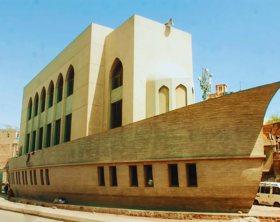 You are currently viewing Masjid-e-Safina (Kashti Wali Masjid), Karachi