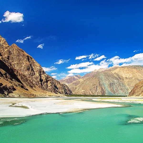 Read more about the article River Indus view