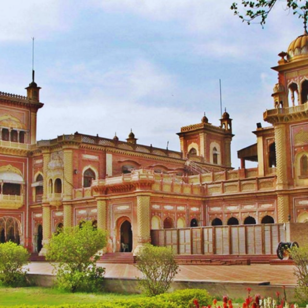 Read more about the article Faiz Mahal, Khairpur