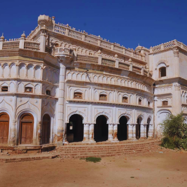 Read more about the article Mir Atta Hussain Palace, Khairpur 