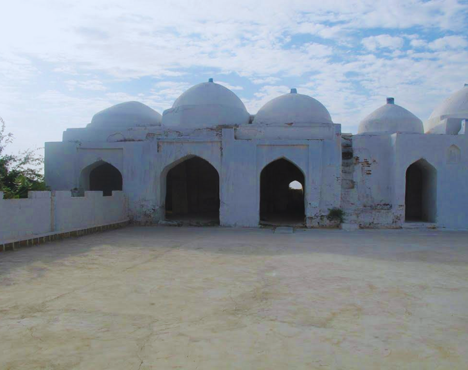 You are currently viewing Muhammad bin Qasim Mosque Thatta