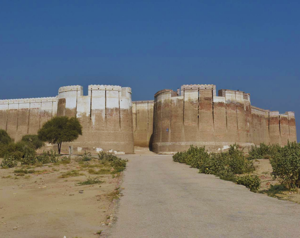 You are currently viewing Naukot Fort, Nagarparkar