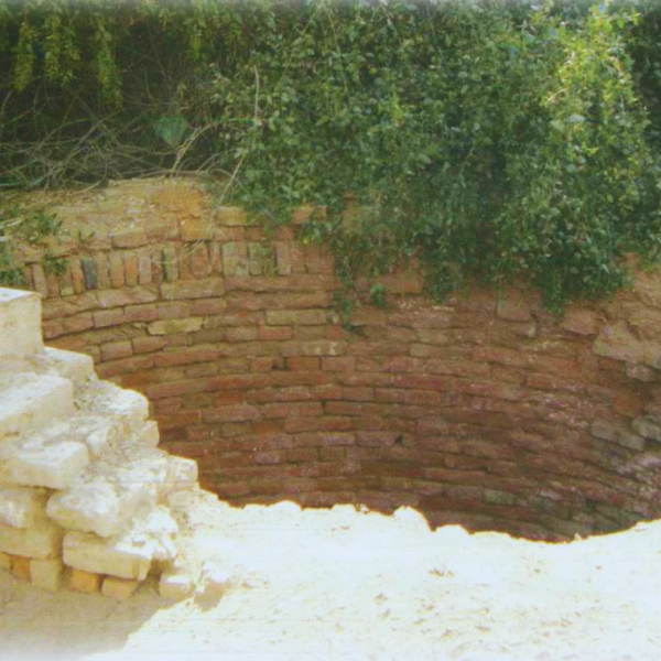 Read more about the article Old Well Khanote, Matiari